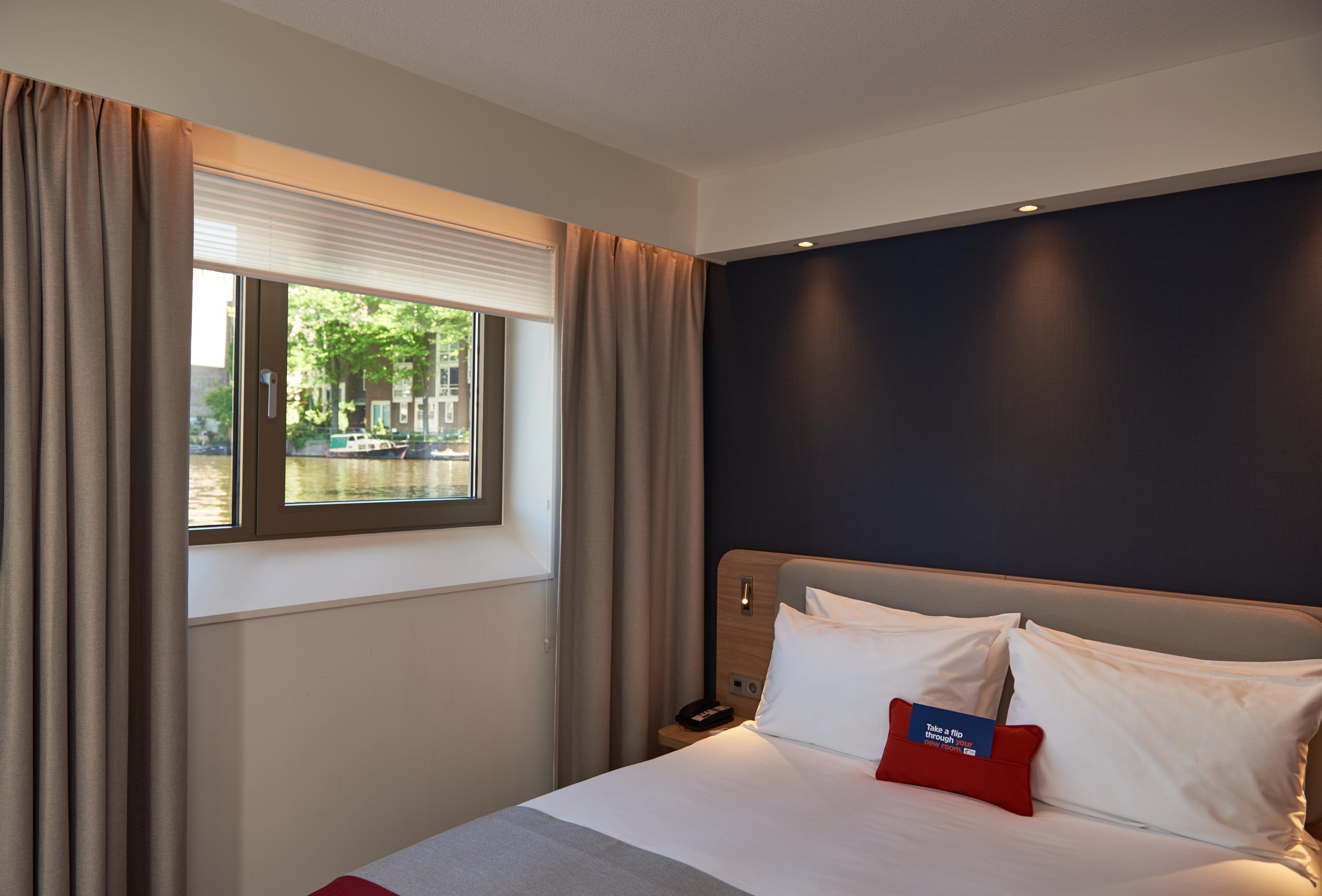 Holiday Inn Express Amsterdam - City Hall By Ihg Exterior foto