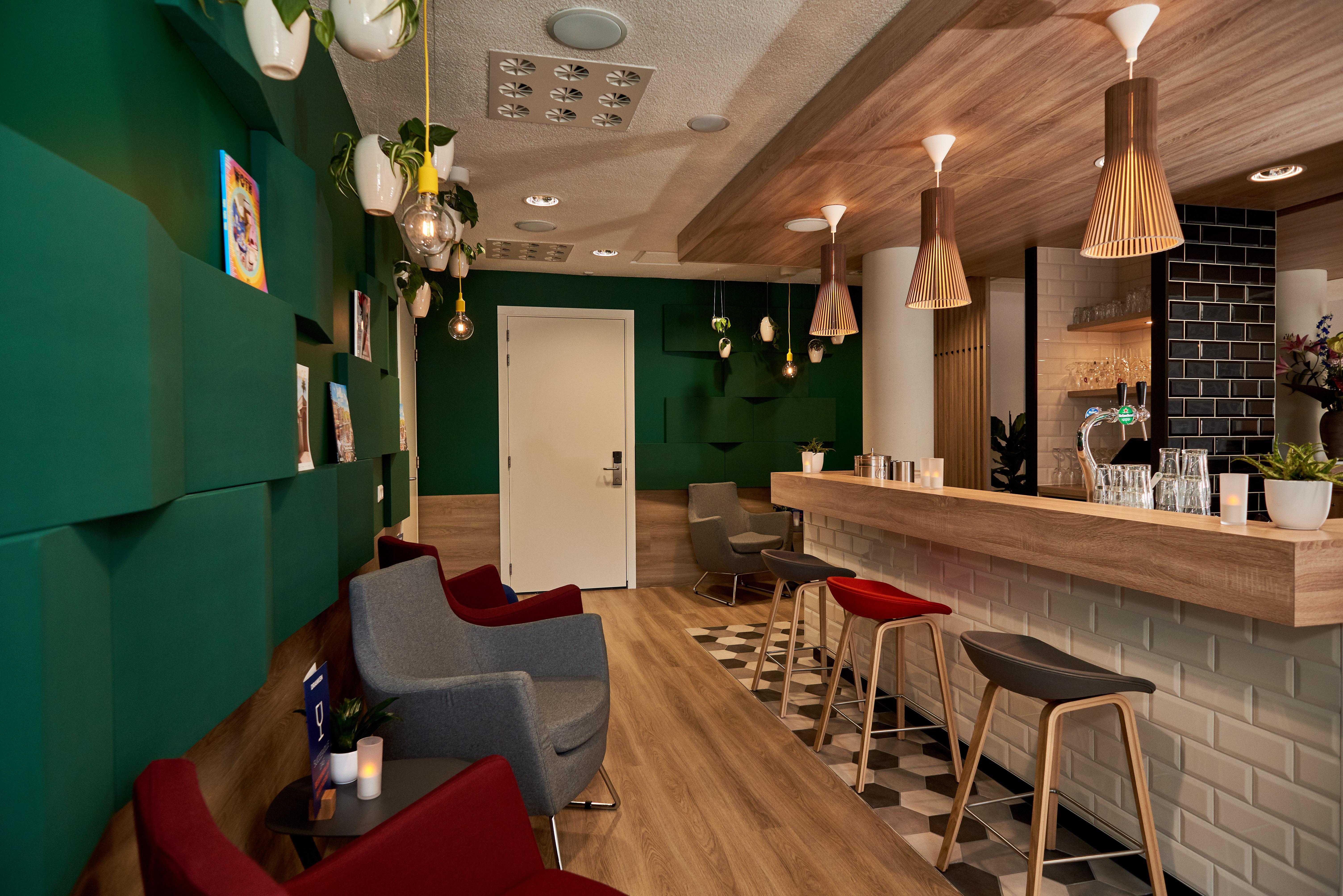 Holiday Inn Express Amsterdam - City Hall By Ihg Exterior foto